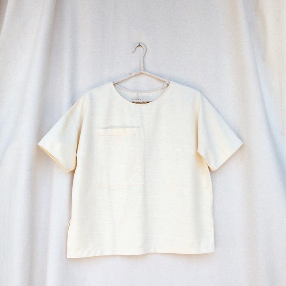 Pairup Short Sleeve Pocket Tee in Cream Lace Small